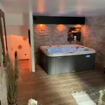 Apartment Chateau De La Sagesse *