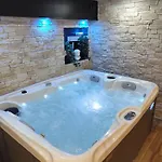 Chateau De La Sagesse Apartment Rouen