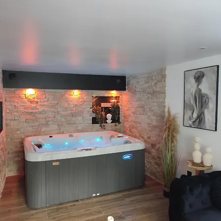 Chateau De La Sagesse