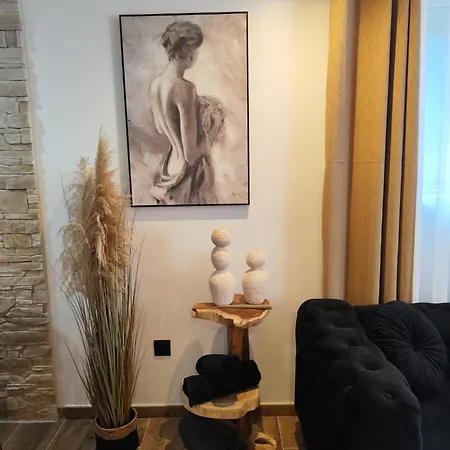 Chateau De La Sagesse *