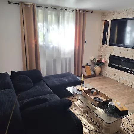 Chateau De La Sagesse Apartment