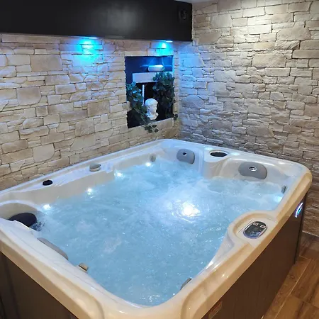 Chateau De La Sagesse Apartment Rouen