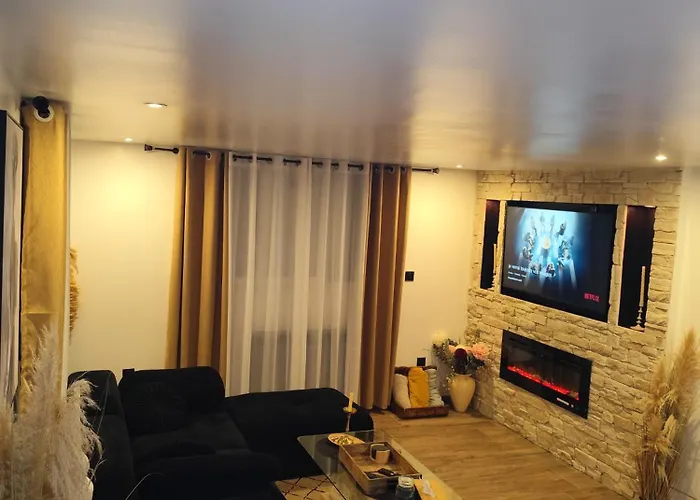 Chateau De La Sagesse * Rouen