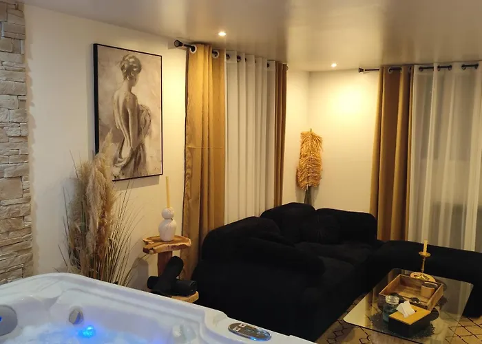 Chateau De La Sagesse Apartment Rouen